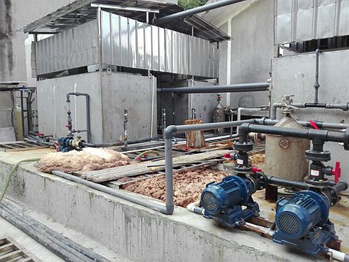 長沙湘麓環?？萍加邢薰?長沙湘麓臭氧機,長沙食品廠臭氧消毒機,長沙臭氧發生器,污水處理臭氧設備